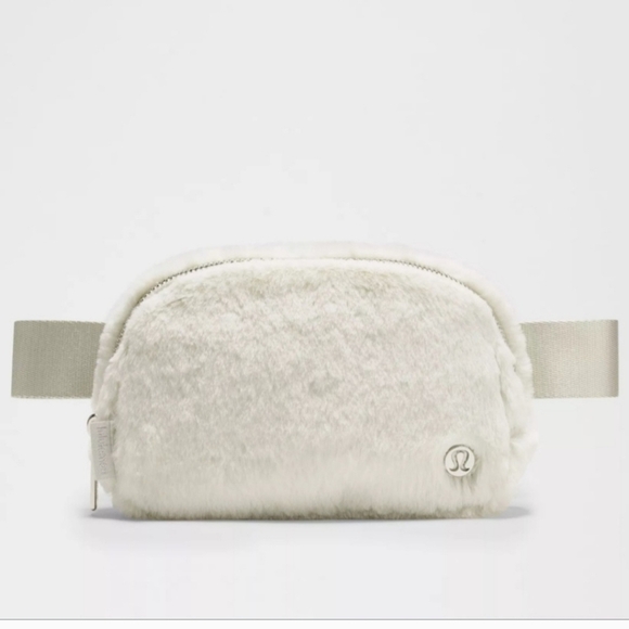 lululemon athletica Handbags - lululemon athletica Cream Furry Bag NWT great Christmas gift